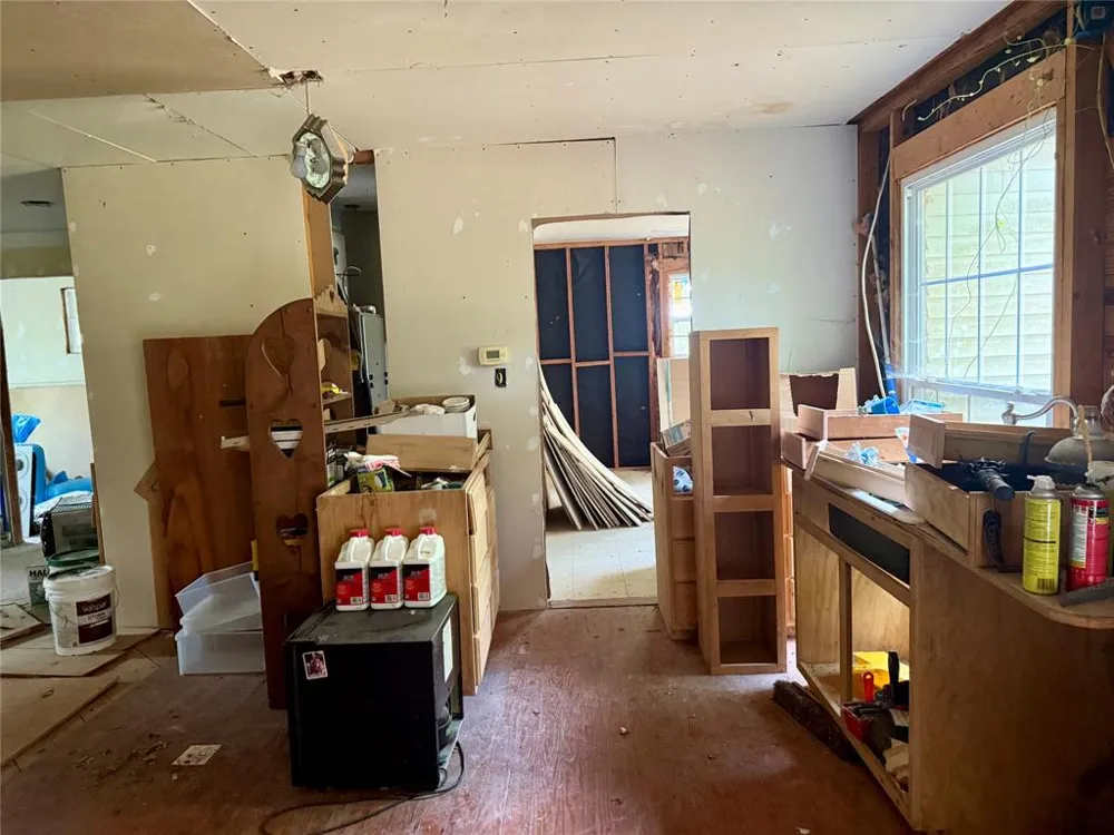 275 Lakeview Drive Doyline, LA 71023