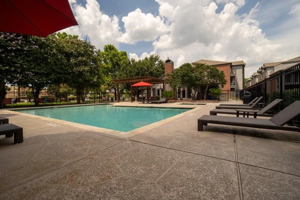 1400 Clarewood Dr San Marcos, TX 78666