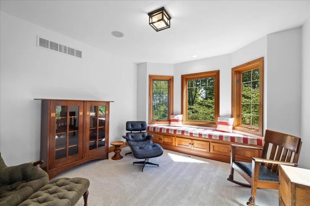 4679 Forest Ridge Drive Laketown Township, MI 49423