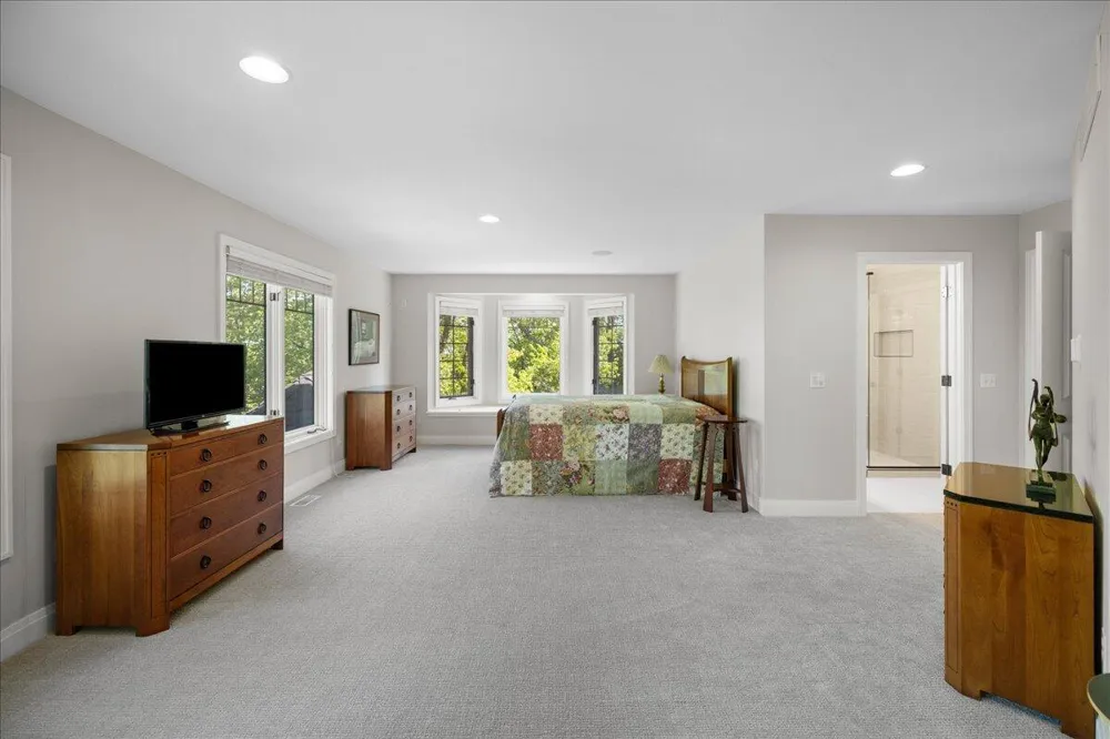 4679 Forest Ridge Drive Laketown Township, MI 49423