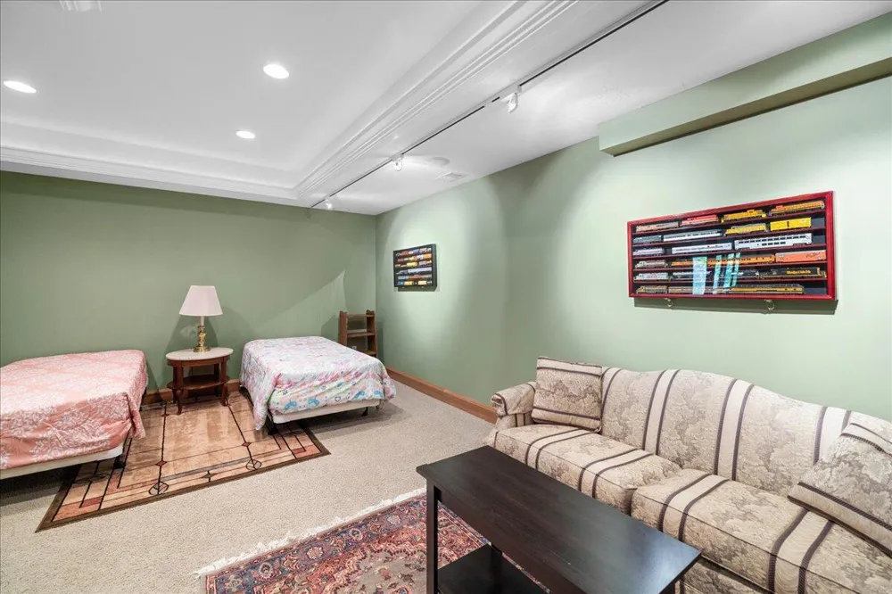 4679 Forest Ridge Drive Laketown Township, MI 49423