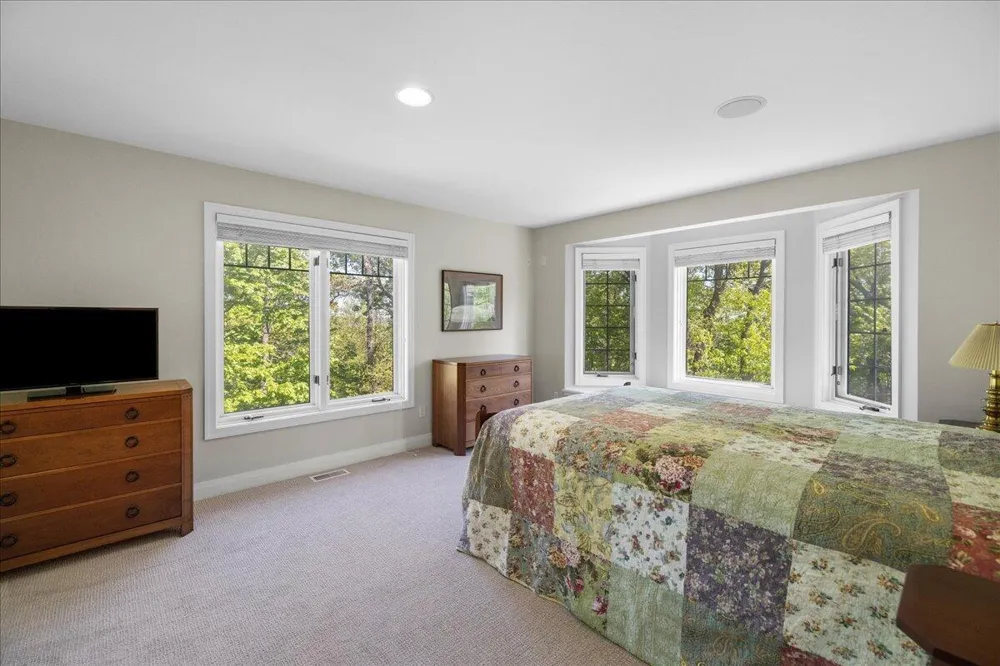 4679 Forest Ridge Drive Laketown Township, MI 49423