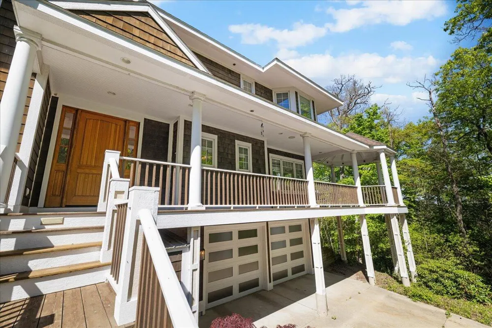 4679 Forest Ridge Drive Laketown Township, MI 49423