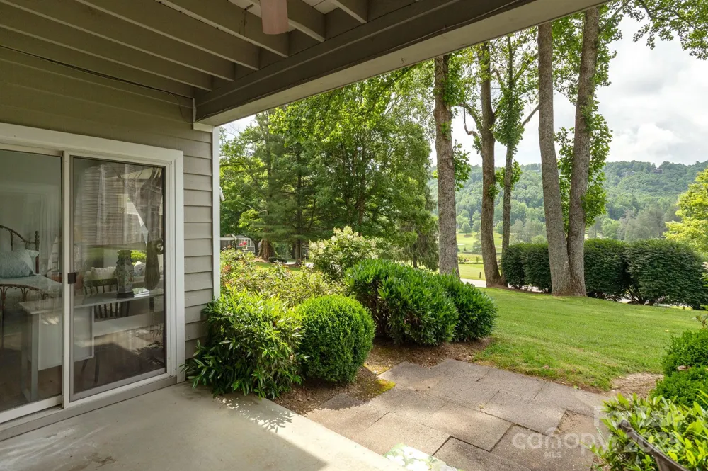 103 GOLFSIDE DRIVE Flat Rock, NC 28731
