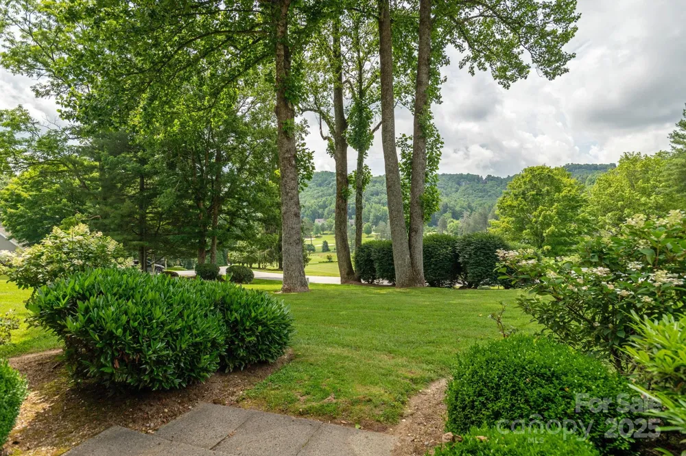 103 GOLFSIDE DRIVE Flat Rock, NC 28731