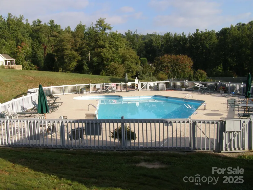 103 GOLFSIDE DRIVE Flat Rock, NC 28731