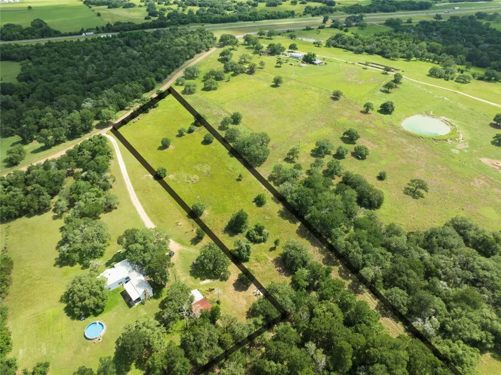 5109 Hranicky Road Schulenburg, TX 78956