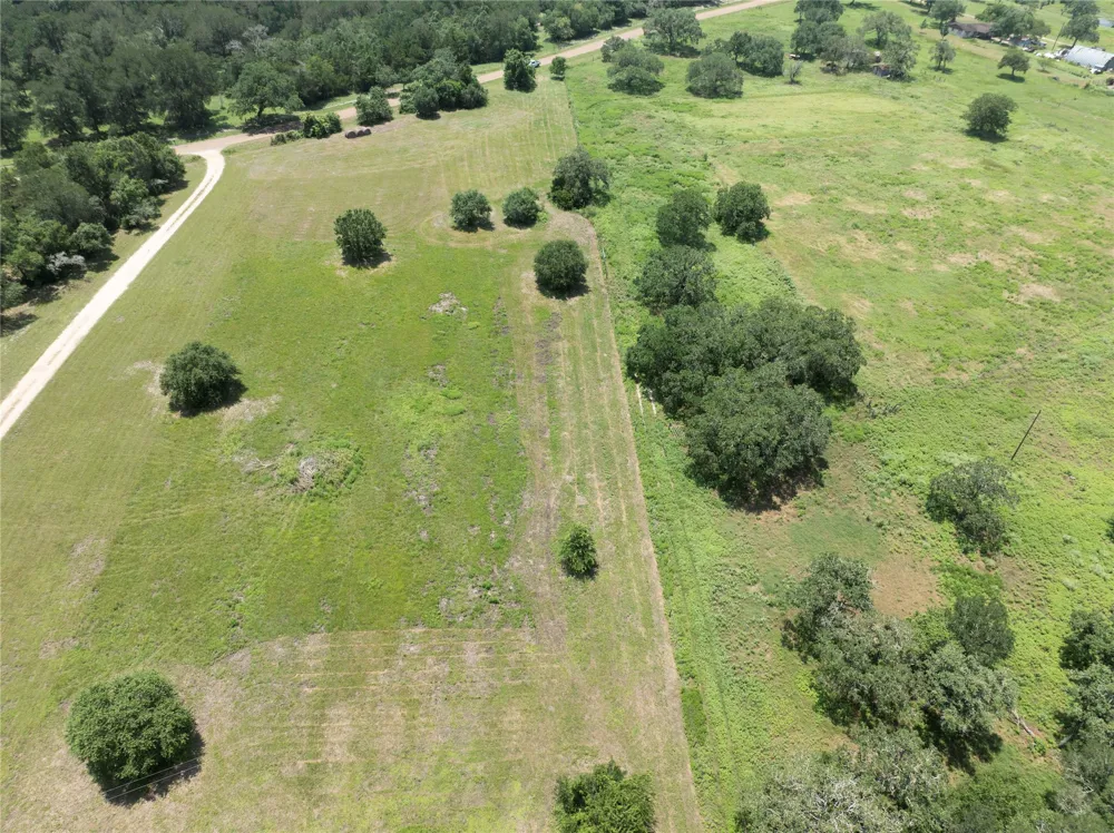 5109 Hranicky Road Schulenburg, TX 78956