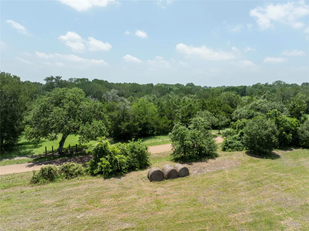 5109 Hranicky Road Schulenburg, TX 78956