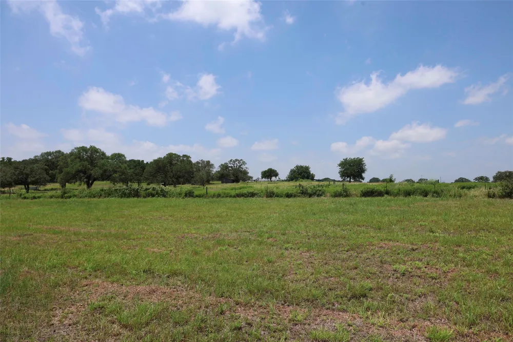 5109 Hranicky Road Schulenburg, TX 78956