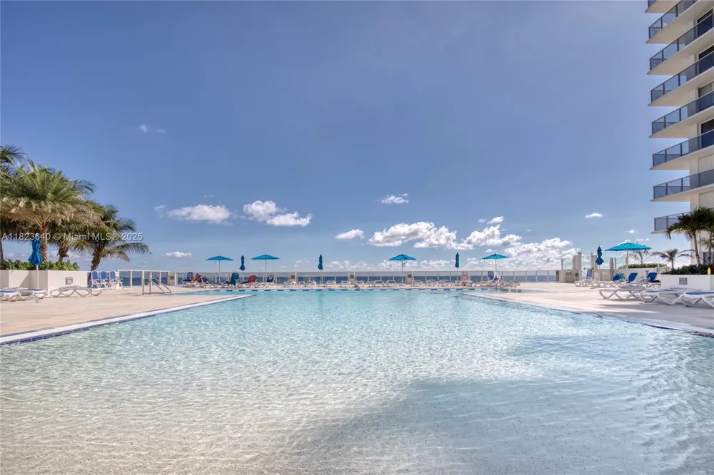 2751 S Ocean Dr #505N Hollywood, FL 33019