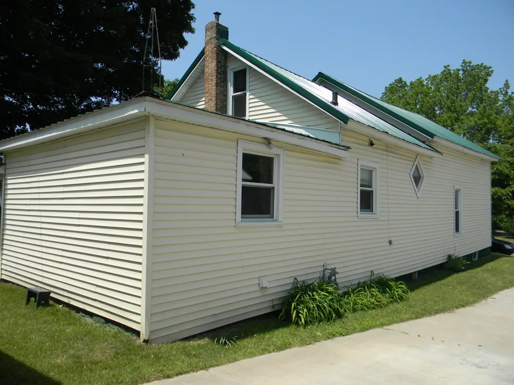 302 First Street Ludington, MI 49431