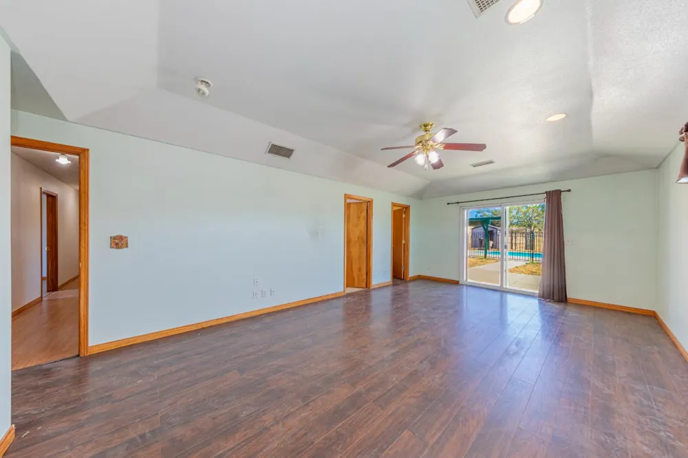 35095 Rough Rider Way Raymond, CA 93653