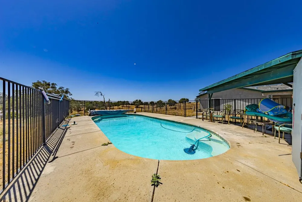 35095 Rough Rider Way Raymond, CA 93653