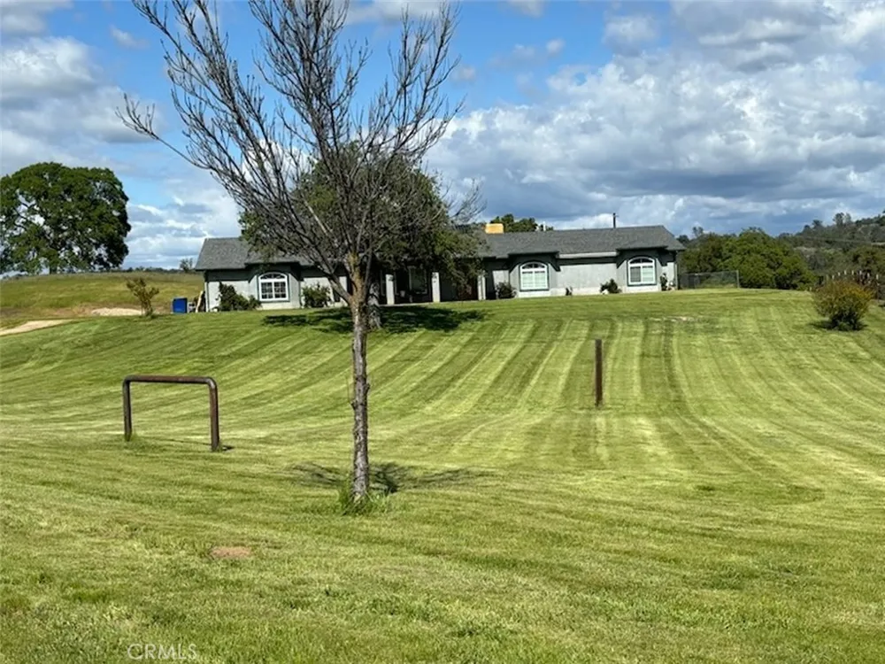 35095 Rough Rider Way Raymond, CA 93653