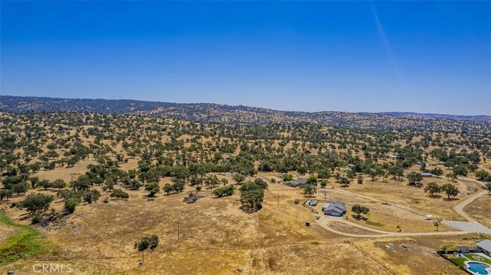 35095 Rough Rider Way Raymond, CA 93653