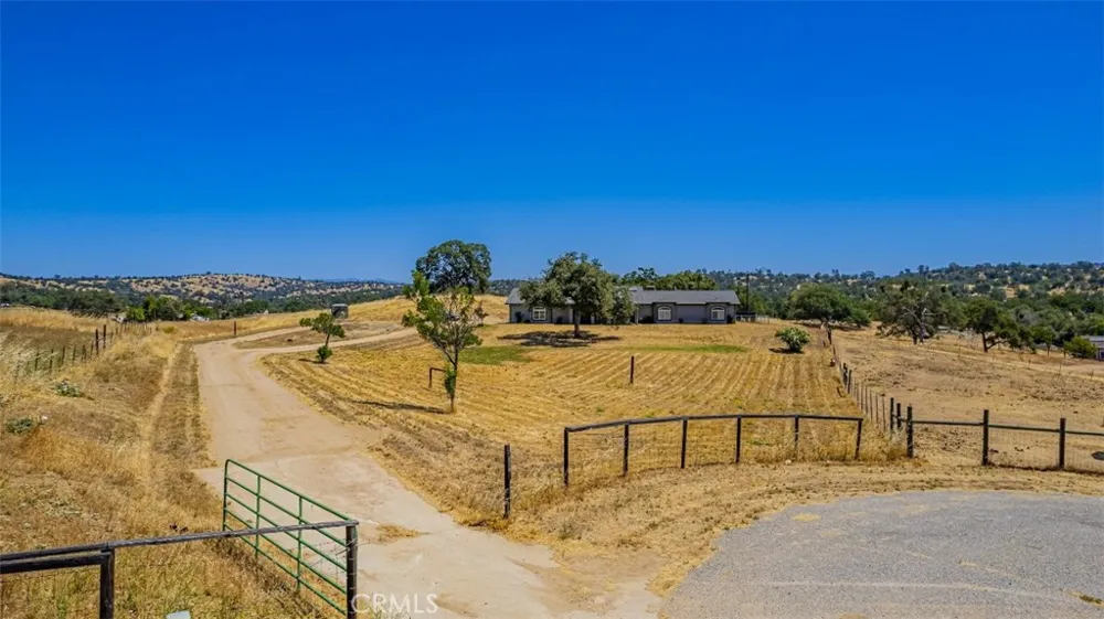 35095 Rough Rider Way Raymond, CA 93653