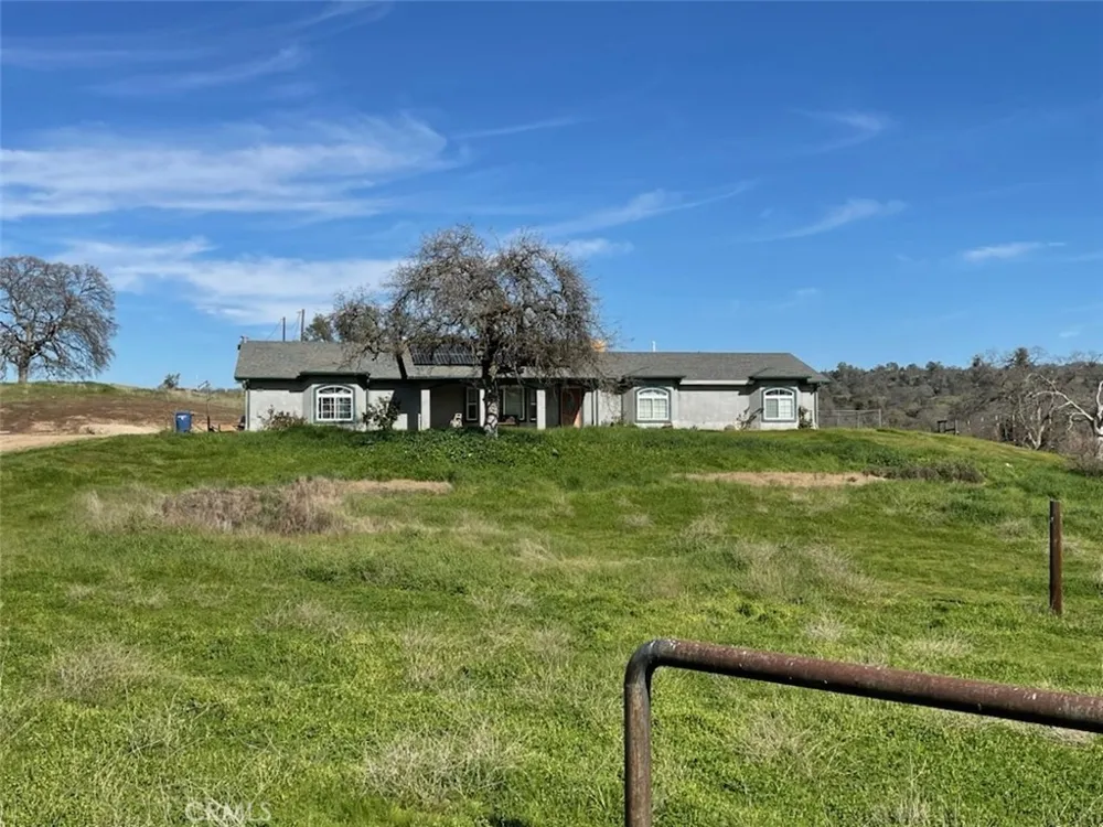 35095 Rough Rider Way Raymond, CA 93653