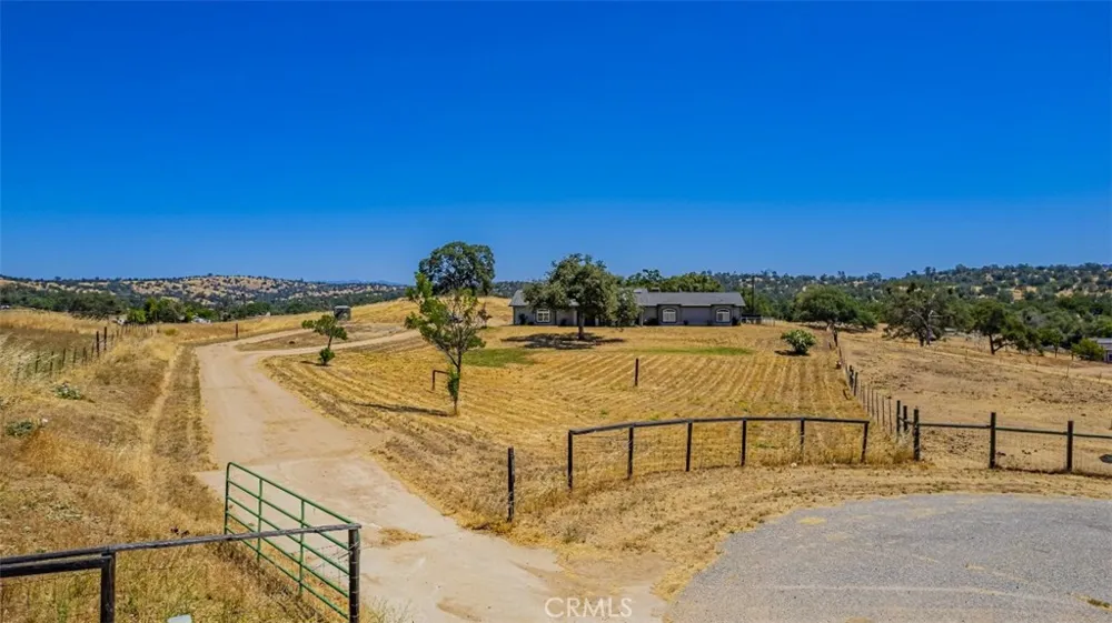35095 Rough Rider Way Raymond, CA 93653