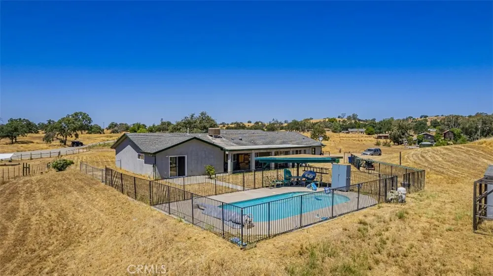 35095 Rough Rider Way Raymond, CA 93653