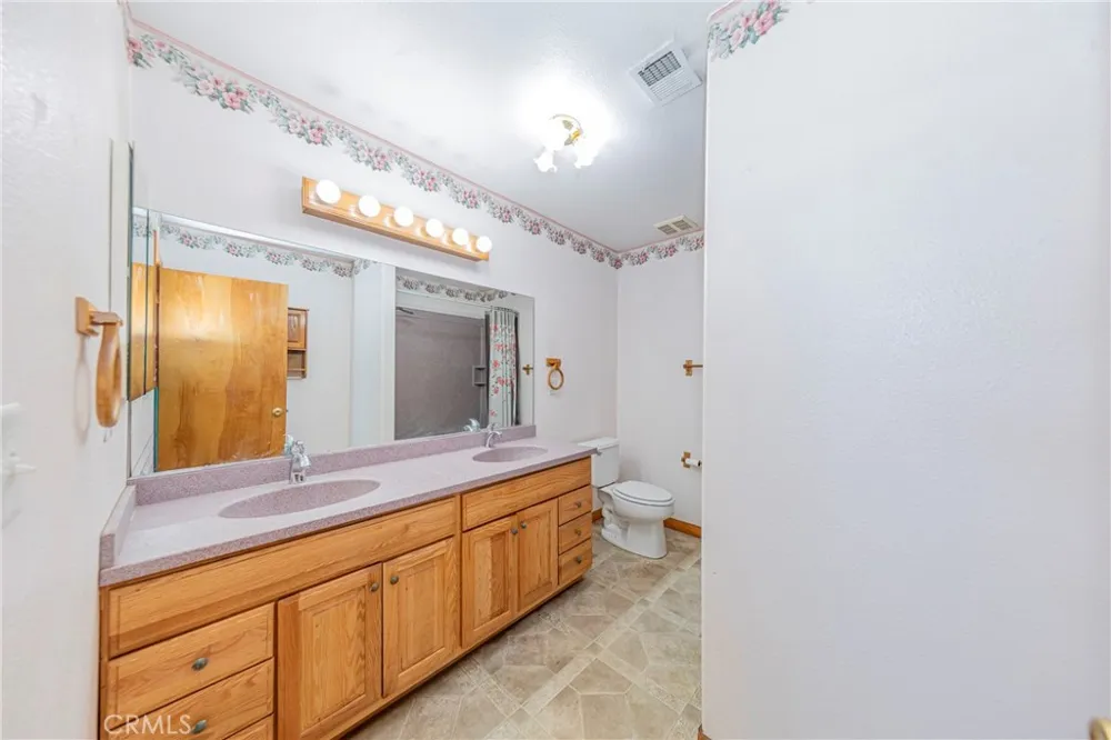 35095 Rough Rider Way Raymond, CA 93653