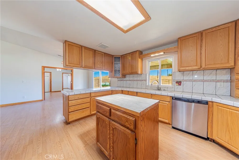 35095 Rough Rider Way Raymond, CA 93653
