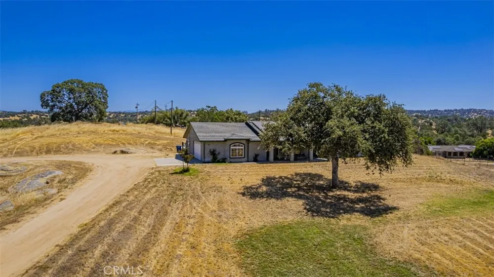 35095 Rough Rider Way Raymond, CA 93653