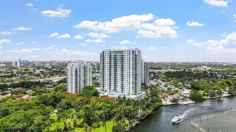 1861 NW S River Dr #PH-01