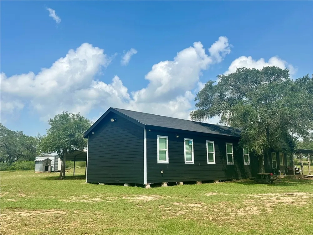 4345 Fm 799 Beeville, TX 78102