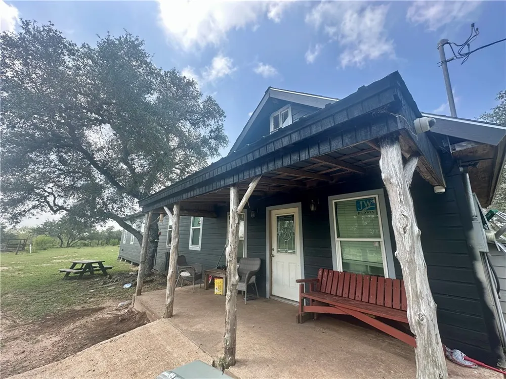 4345 Fm 799 Beeville, TX 78102