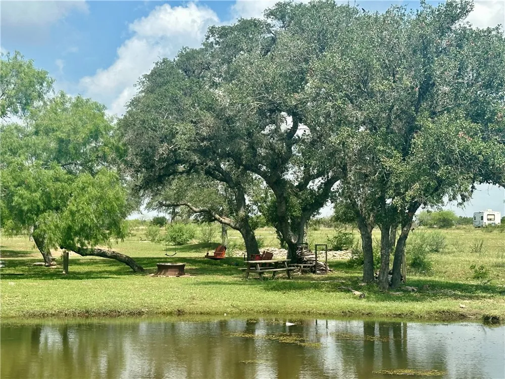 4345 Fm 799 Beeville, TX 78102
