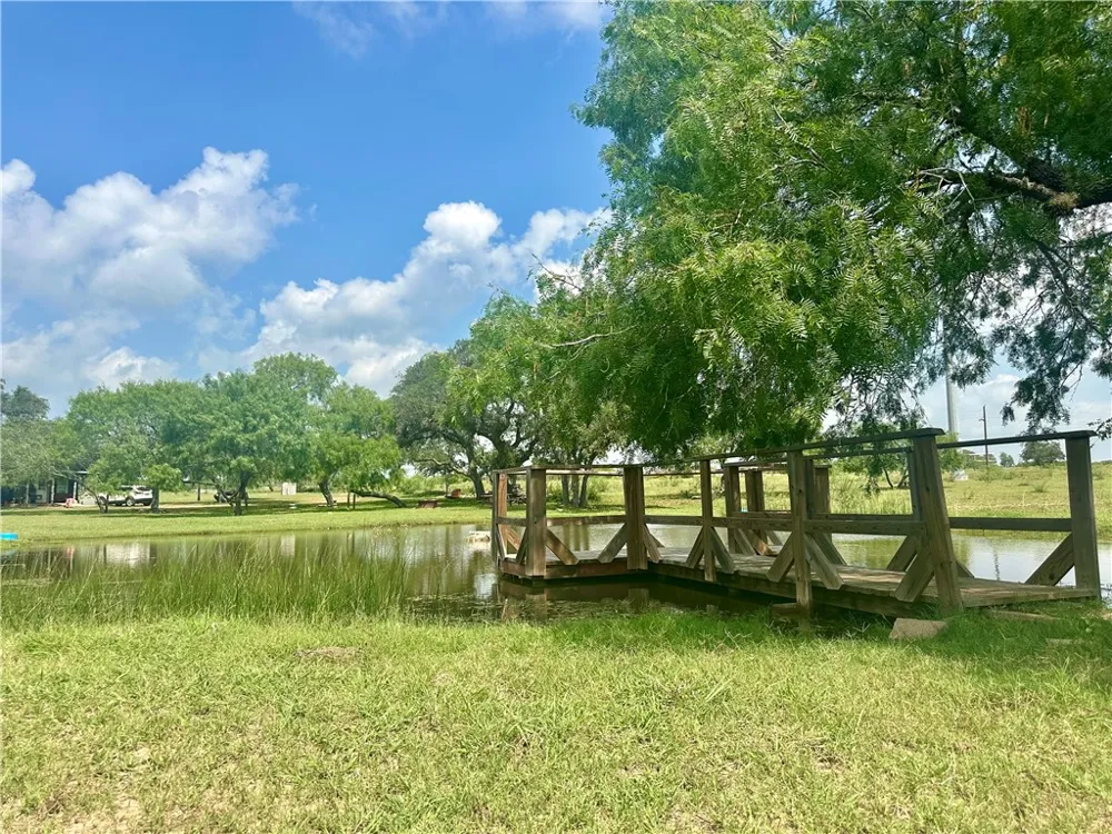 4345 Fm 799 Beeville, TX 78102