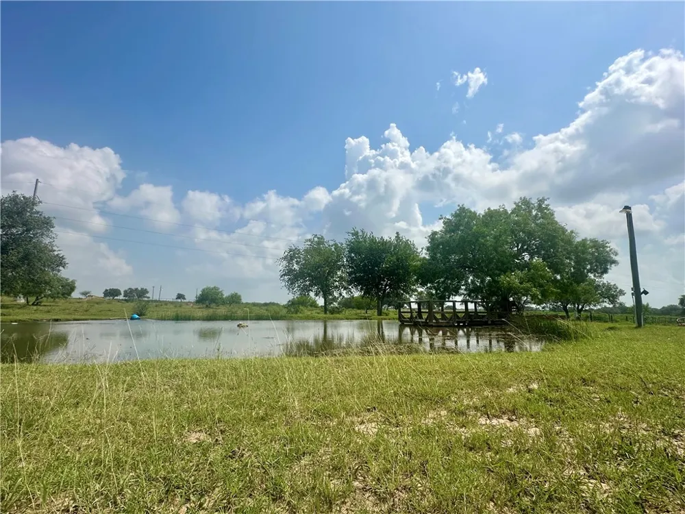 4345 Fm 799 Beeville, TX 78102