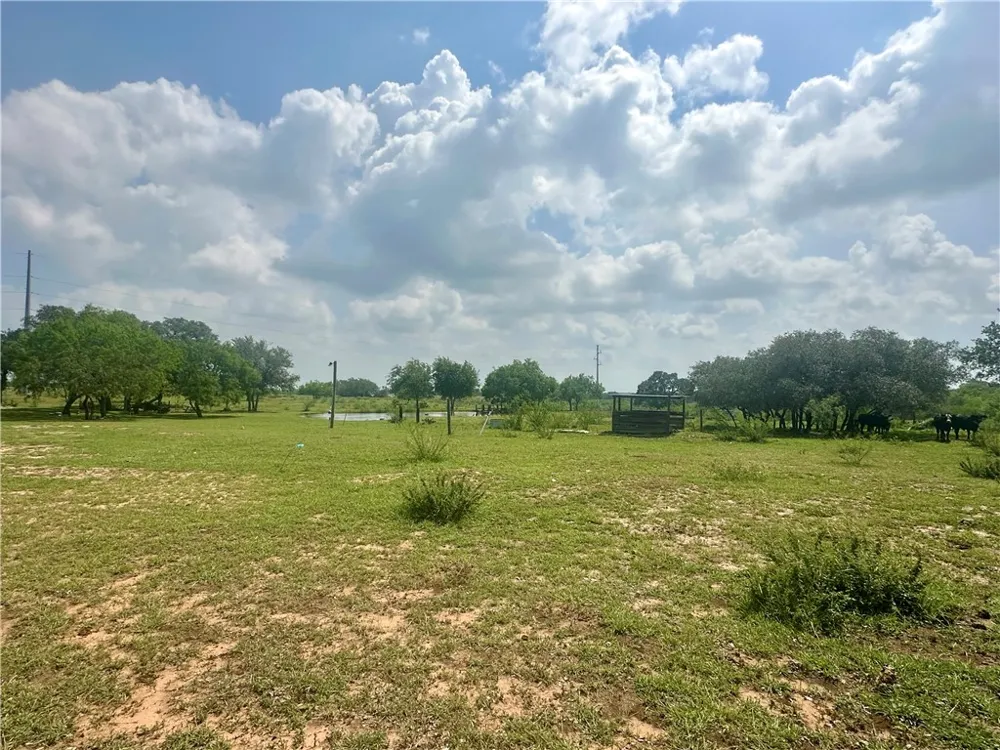 4345 Fm 799 Beeville, TX 78102