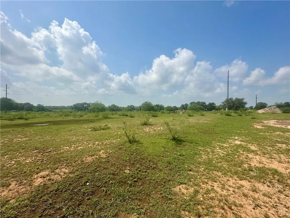 4345 Fm 799 Beeville, TX 78102