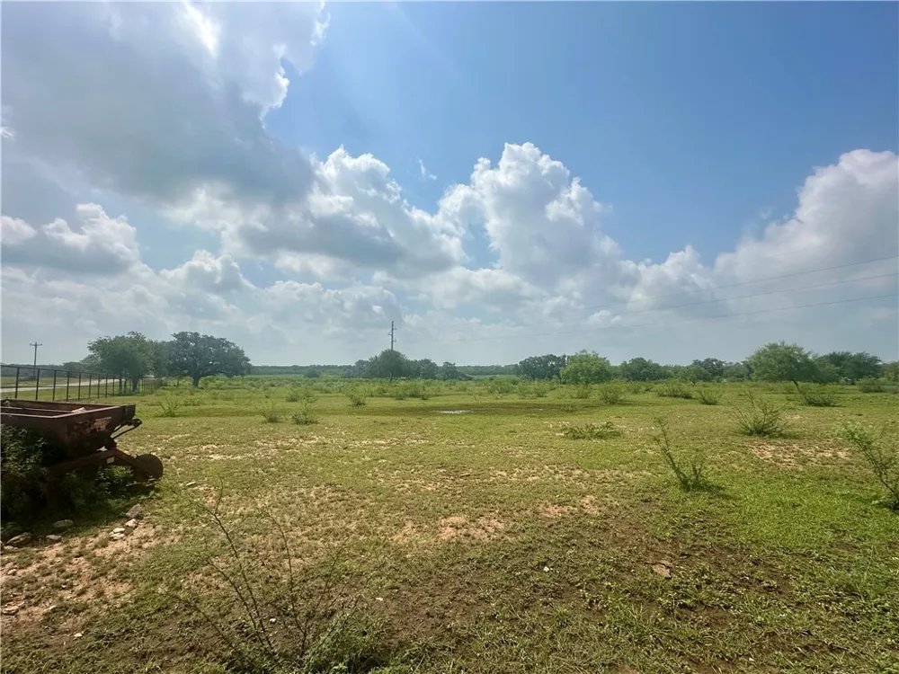 4345 Fm 799 Beeville, TX 78102