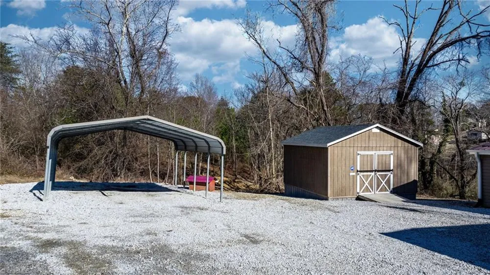 845 Linville Road Mount Airy, NC 27030