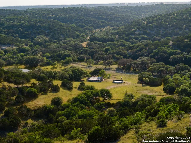 14910 Bullhead Rd Rocksprings, TX 78880