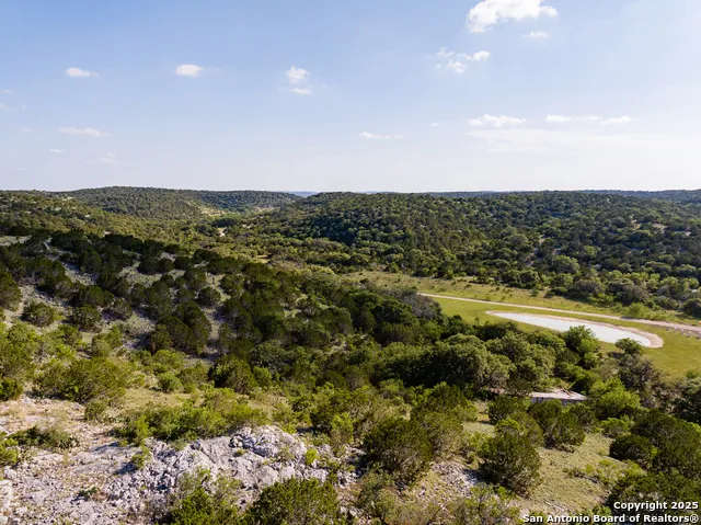 14910 Bullhead Rd Rocksprings, TX 78880