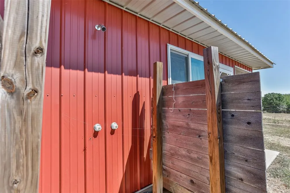 2473 Oil City Wilson, OK 73463