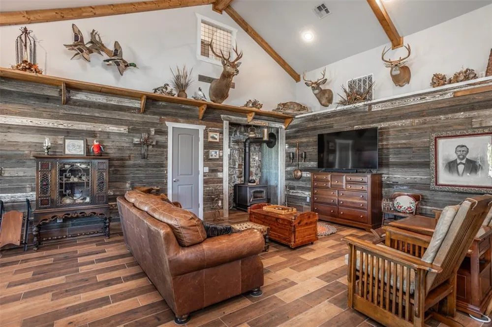2473 Oil City Wilson, OK 73463