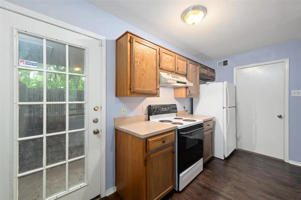 123 Austin Stone Drive Duncanville, TX 75137