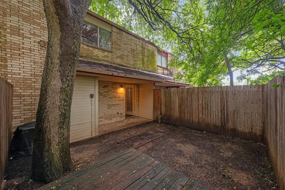 123 Austin Stone Drive Duncanville, TX 75137