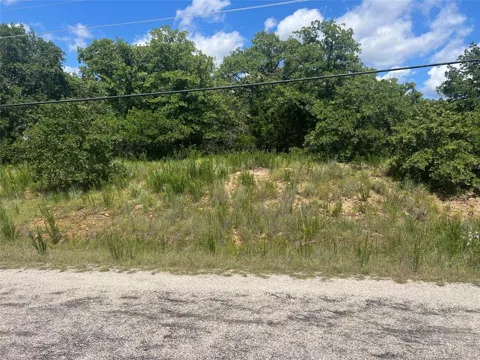 Bluffs Avenue
