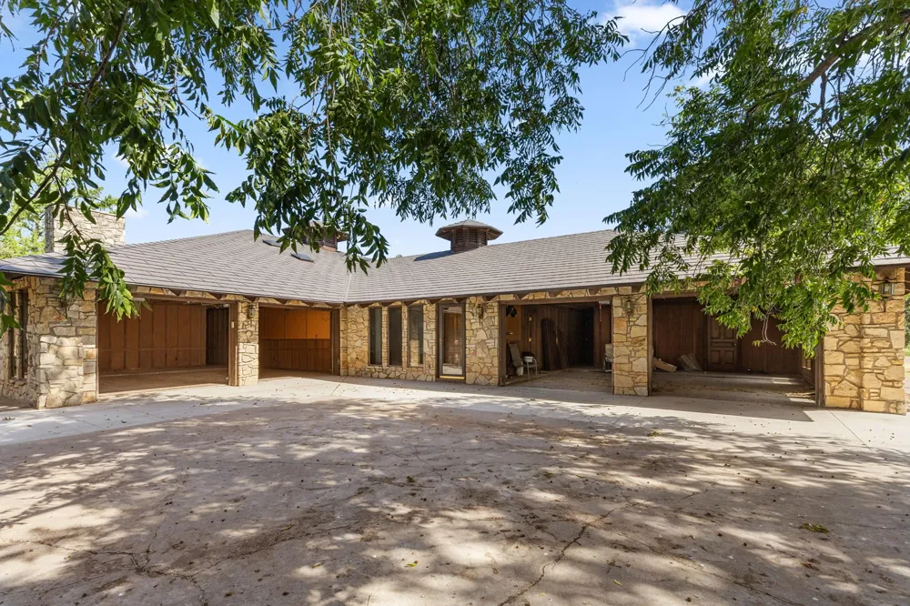 1602 Cedar Avenue Megargel, TX 76370