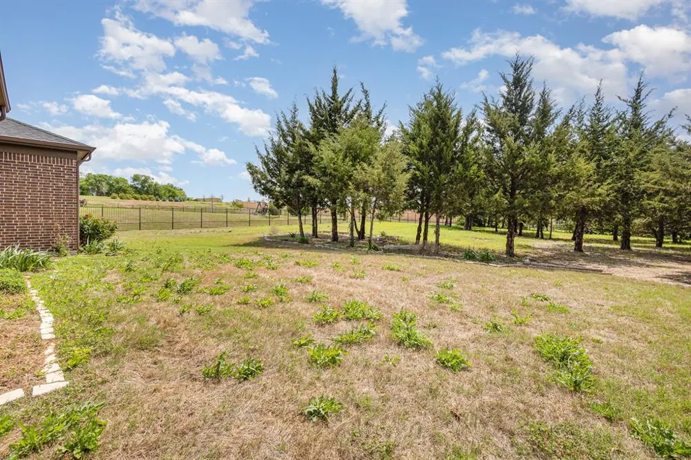 3933 Clear Water Lane Nevada, TX 75173