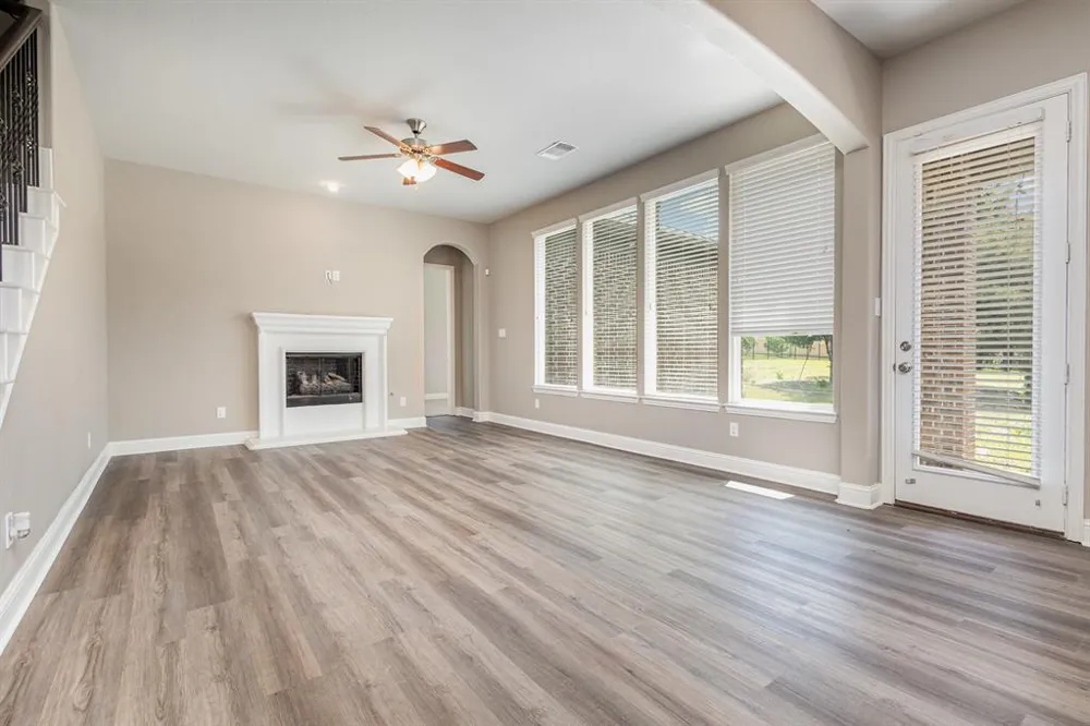 3933 Clear Water Lane Nevada, TX 75173