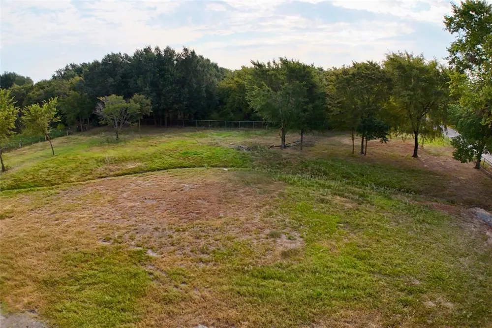 11161 Lakeside Drive Kemp, TX 75143
