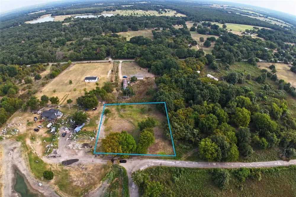 11161 Lakeside Drive Kemp, TX 75143