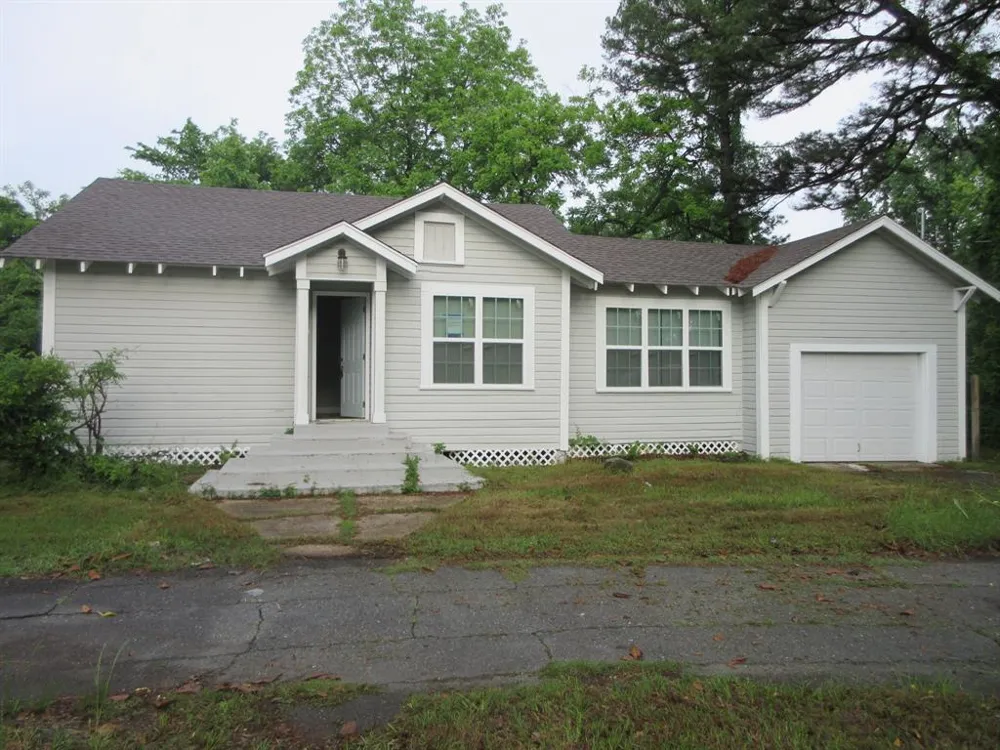 328 S Talton Street Minden, LA 71055